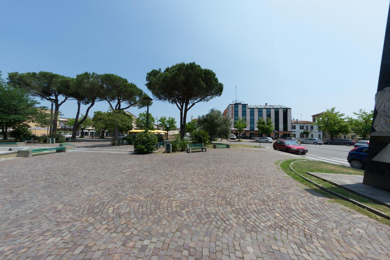 Hotel Tessarin Taglio Di Po Экстерьер фото