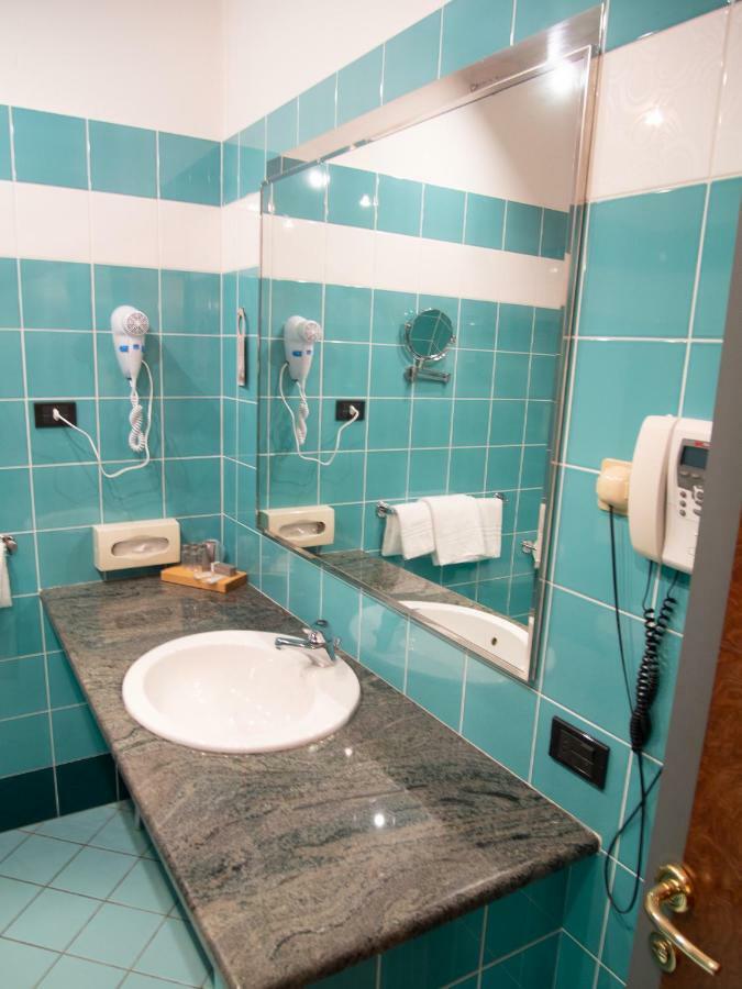 Hotel Tessarin Taglio Di Po Экстерьер фото
