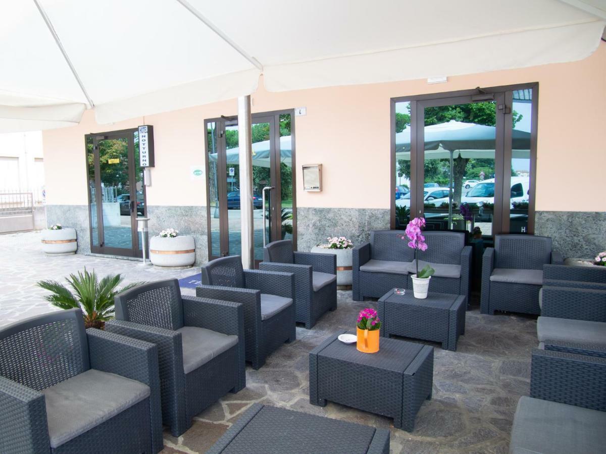 Hotel Tessarin Taglio Di Po Экстерьер фото