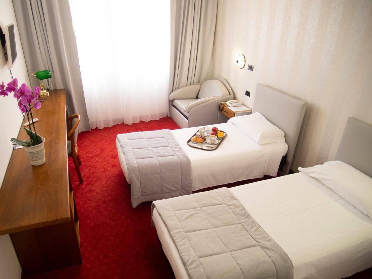 Hotel Tessarin Taglio Di Po Экстерьер фото